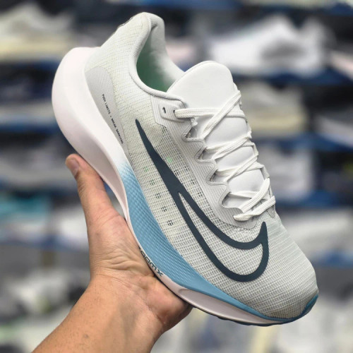کتونی نایک زوم ایکس پیاده رویی و رانینگNike zoom x ساخت ویتنام سایز ۴۰ ۴۱ ۴۲ ۴۳ ۴۴ ۴۵ پایین ترین قیمت در ایران ضمانت اصالت کالا کیفیت مسترکوالیتی