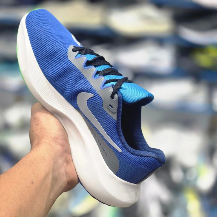کتونی نایک زوم ایکس پیاده رویی و رانینگNike zoom x ساخت ویتنام سایز ۴۰ ۴۱ ۴۲ ۴۳ ۴۴ ۴۵ پایین ترین قیمت در ایران ضمانت اصالت کالا کیفیت مسترکوالیتی