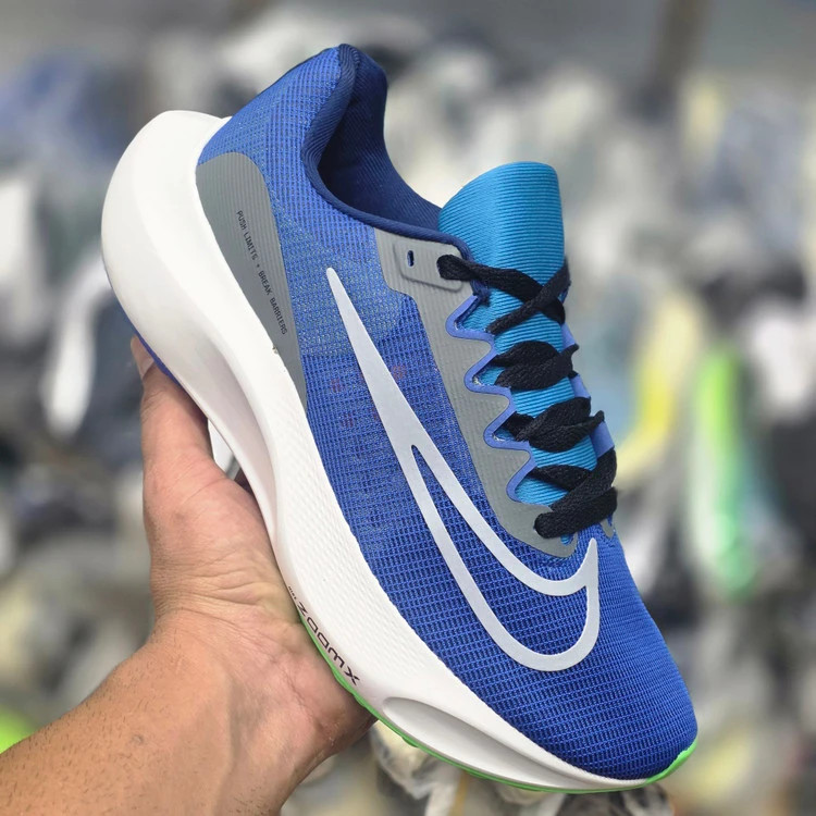 کتونی نایک زوم ایکس پیاده رویی و رانینگNike zoom x ساخت ویتنام سایز ۴۰ ۴۱ ۴۲ ۴۳ ۴۴ ۴۵ پایین ترین قیمت در ایران ضمانت اصالت کالا کیفیت مسترکوالیتی