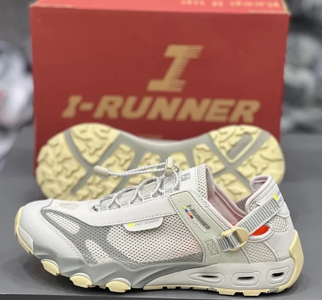 صندل آبنوردی آی رانر/iRUNNER Outdoor Sandals/سایز ۴۰ ۴۱ ۴۲ ۴۳ ۴۴ ۴۵سبک و مقاوم ضد لغزش/ساخت ویتنام/فروش تکی و عمده/ضمانت اصالت کالا/بالاترین کیفیت