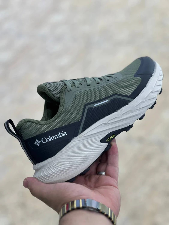کتونی مسترکوالیتی طبیعت گردی کلمبیا ضدآب مردانه/سایز 40 الی 45/Columbia GORE-TEX/ ساخت ویتنام/ضمانت کالا/فروش تک و عمده