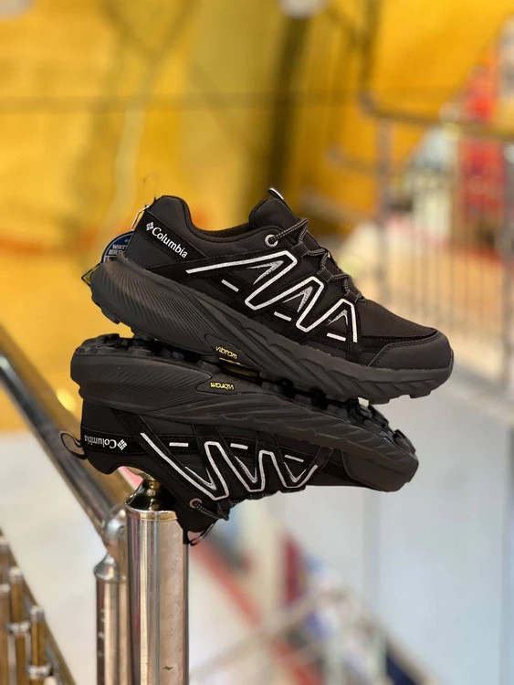کتونی مسترکوالیتی طبیعت گردی کلمبیا ضدآب مردانه/سایز 40 الی 45/Columbia GORE-TEX/ ساخت ویتنام/ضمانت کالا/فروش تک و عمده
