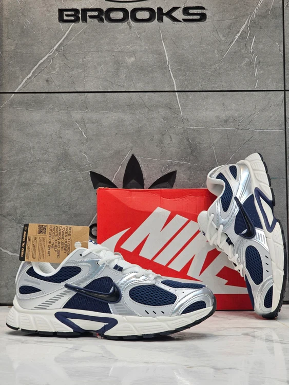 کتونی ویتنامی نایک Nike V5k RNR/سایز 40 ۴۱ ۴۲ ۴۳ ۴۴ ۴۵/ساخت ویتنام/فروش تکی و عمده/کیفیت مسترکوالیتیA/ضمانت اصالت کالا
