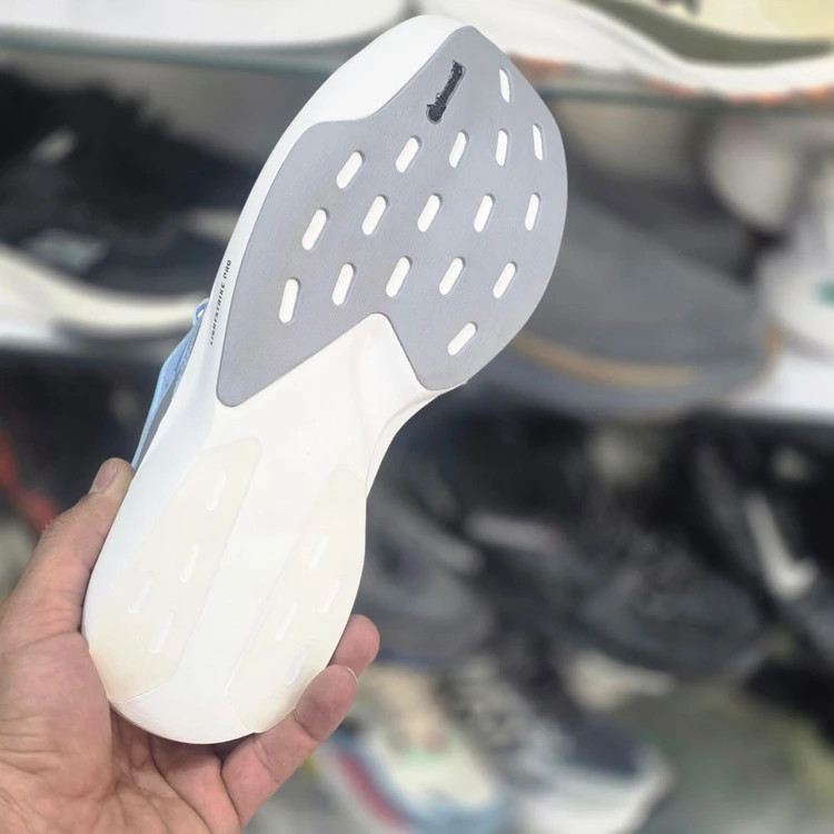 کتونی آدیداس آدی زیرو پرو ۴ رانینگ و پیاده رویی/ Adidas adizero pro 4ساخت ویتنام/ سایز۴۰ ۴۱ ۴۳ ۴۲ ۴۴ ۴۵فروش ویژه/ضمانت اصالت کالا/کیفیت مسترکوالیتی