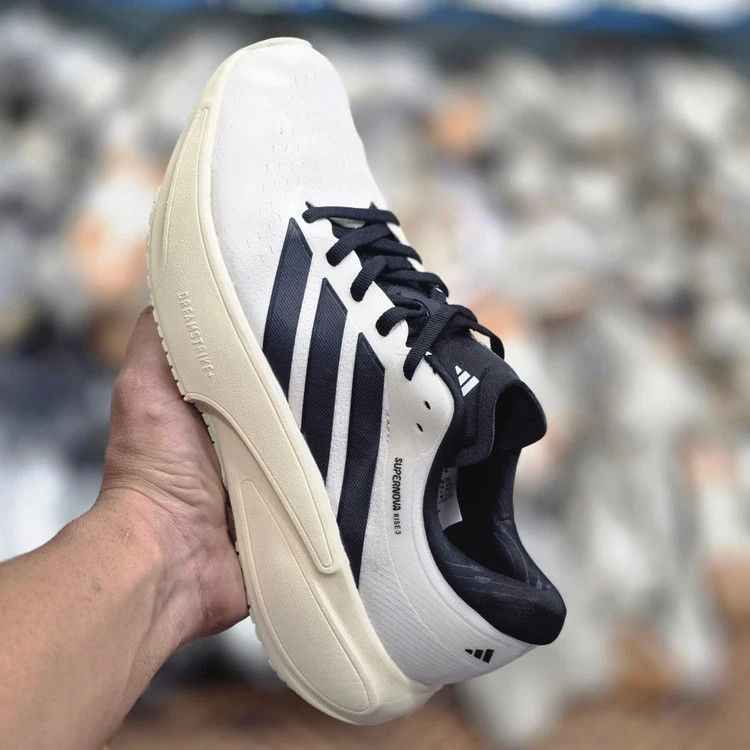 کتونی آدیداس سوپرنوا رایز ۳/Adidas Supernova Rise 3/ساخت ویتنام/سایز ۴۰ ۴۱ ۴۲ ۴۳ ۴۴ ۴۵/فروش تکی و عمده ضمانت اصالت کالا کیفیت مسترکوالیتی