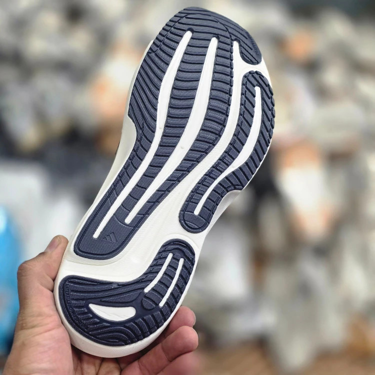 کتونی آدیداس سوپرنوا رایز ۳/Adidas Supernova Rise 3/ساخت ویتنام/سایز ۴۰ ۴۱ ۴۲ ۴۳ ۴۴ ۴۵/فروش تکی و عمده ضمانت اصالت کالا کیفیت مسترکوالیتی