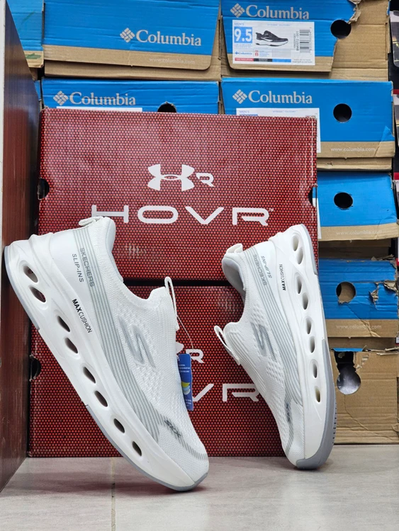 کتونی ویتنامی اسکیچرز مکس کوشن |سایز۳۷ ۳۸ ۳۹ ۴۰|skechers max cushion/ساخت ویتنام/فروش تکی و عمده/ضمانت اصالت کالا /کیفیت مسترکوالیتی Aدرجه ۱