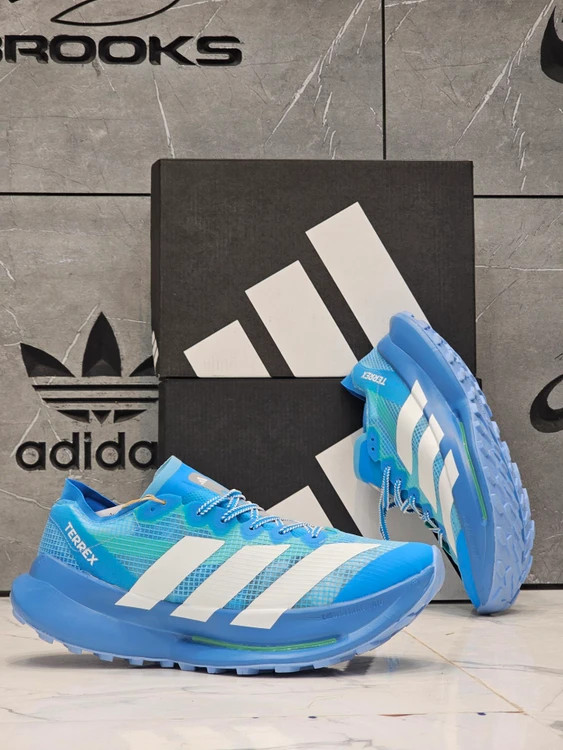کتونی ویتنامی آدیداس ترکس مسترکوالیتی درجه ۱/ Adidas Terrex Agravic Speed Ultra 2وارداتی ساخت ویتنام سایز ۴۰ الی ۴۵فروش تکی و عمده ضمانت اصالت کالا