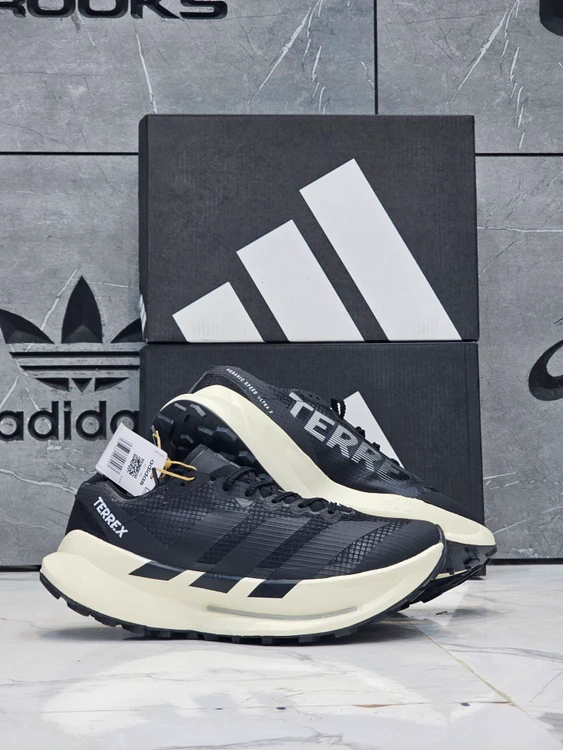 کتونی ویتنامی آدیداس ترکس مسترکوالیتی درجه ۱/ Adidas Terrex Agravic Speed Ultra 2وارداتی ساخت ویتنام سایز ۴۰ الی ۴۵فروش تکی و عمده ضمانت اصالت کالا
