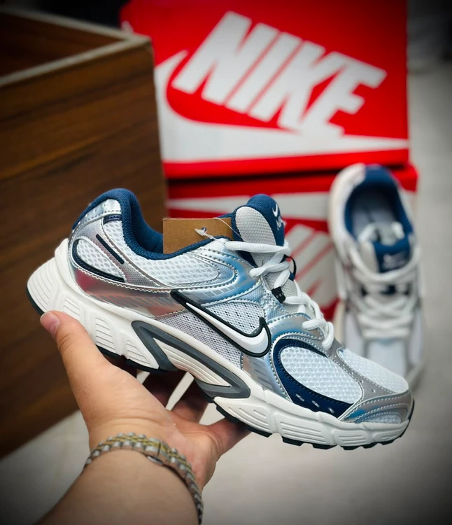 کتونی ویتنامی نایک V5 RNR مسترکوالیتی درجه ۱/ سایز ۳۷ الی ۴۵/ Nike V5k RNR/ضمانت کیفیت کالا/فروش تکی و عمده