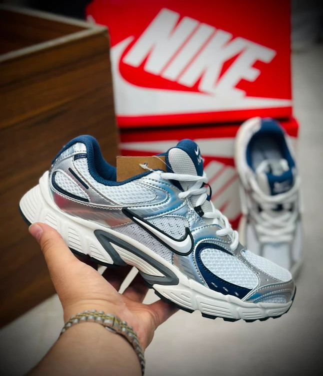 کتونی ویتنامی نایک V5 RNR مسترکوالیتی درجه ۱/ سایز ۳۷ الی ۴۵/ Nike V5k RNR/ضمانت کیفیت کالا/فروش تکی و عمده