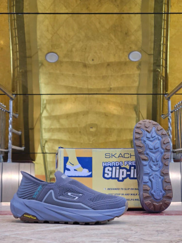 کفش ویتنامی اسکیچرز اسلیپ اینس Skechers Hands Free Slip-ins طبی و سبک پیاده رویی و روزمره بدون بند سایز۴۰ الی ۴۵ ساخت ویتنام وارداتی فروش تکی و عمده/ضمانت کیفیت کالا