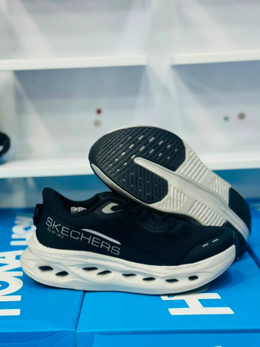 کفش طبی اسکیچرز اسلیپ Skechers Slip-insمسترکوالیتی درجه ۱ طبی و بدون بند سایز۴۰ الی ۴۵ ساخت ویتنام وارداتی فروش تکی و عمده/ضمانت کیفیت کالا