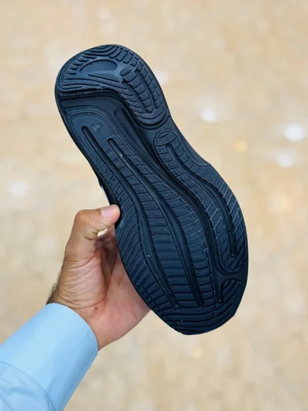 کتونی آدیداس مردانه سوپرنوا رایز ۳/Adidas Supernova Rise 3/ساخت ویتنام/سایز ۴۰ الی ۴۵/فروش تکی و عمده ضمانت اصالت کالا کیفیت مسترکوالیتی درجه ۱