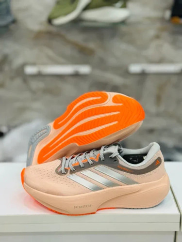 کتونی آدیداس مردانه سوپرنوا رایز ۳/Adidas Supernova Rise 3/ساخت ویتنام/سایز ۴۰ الی ۴۵/فروش تکی و عمده ضمانت اصالت کالا کیفیت مسترکوالیتی درجه ۱