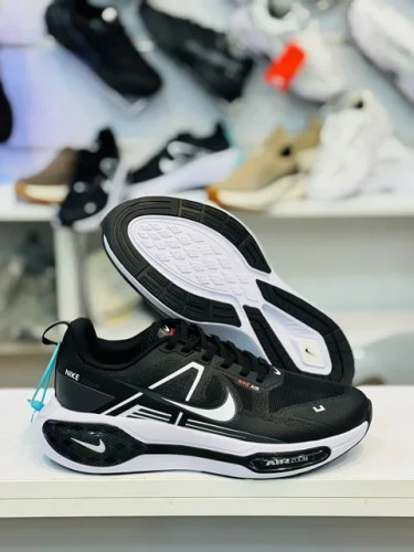 کتونی مردانه نایک ایرزوم مسترکوالیتی درجه ۱ Nike Air Zoom | سایز 40 تا 45 | فوقالعاده سبک و راحت/ساخت ویتنام وارداتی/فروش تکی و عمده