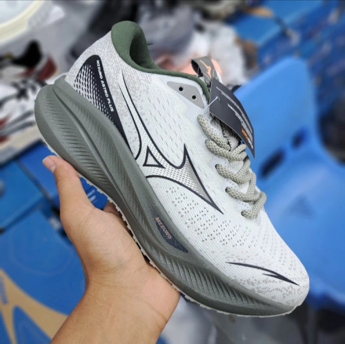 خرید کتونی مردانه میزانو آسترو پلاس مسترکوالیتی درجه ۱ Mizuno Astro Plus/ساخت ویتنام/سایز ۴۰ الی ۴۵/فروش تکی و عمده/ضمانت کیفیت کالا