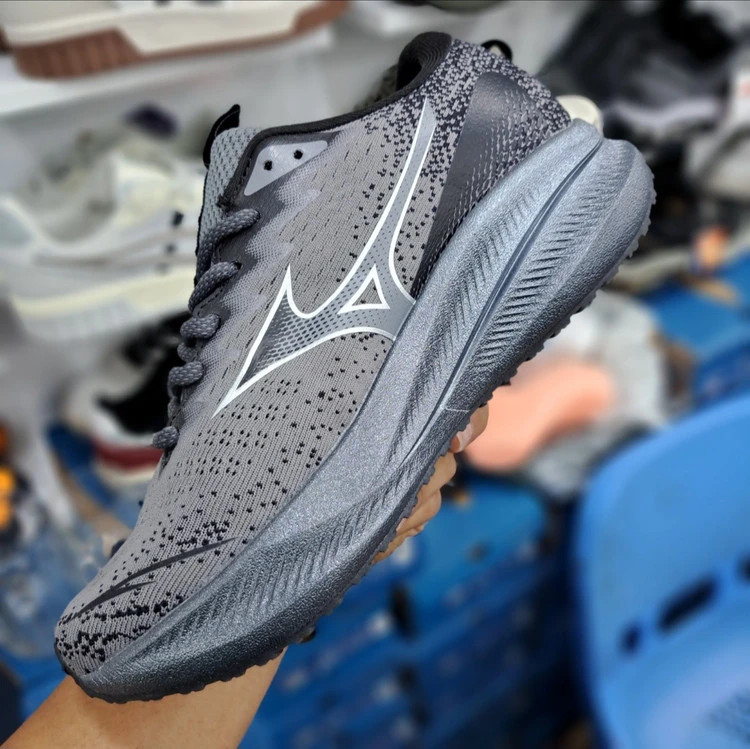 خرید کتونی مردانه میزانو آسترو پلاس مسترکوالیتی درجه ۱ Mizuno Astro Plus/ساخت ویتنام/سایز ۴۰ الی ۴۵/فروش تکی و عمده/ضمانت کیفیت کالا