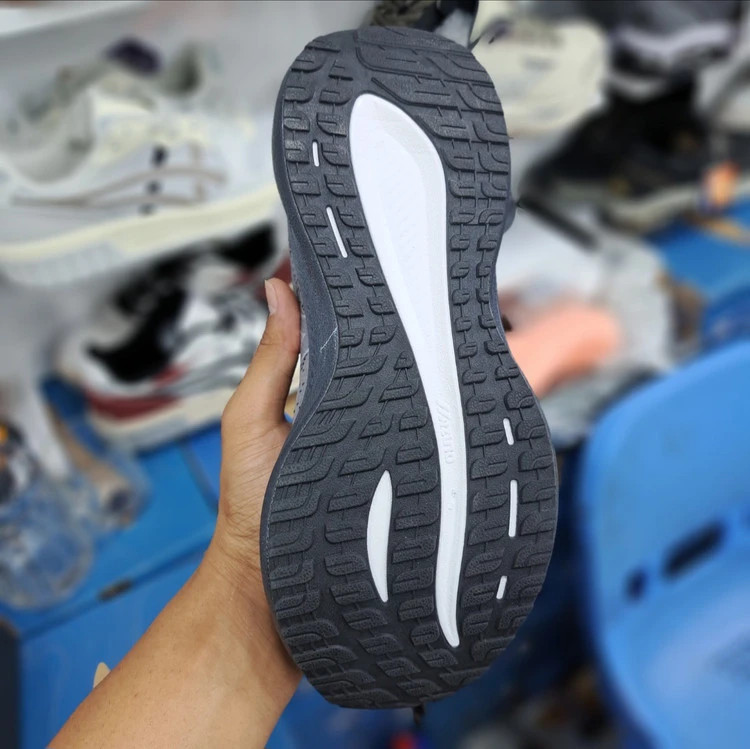 خرید کتونی مردانه میزانو آسترو پلاس مسترکوالیتی درجه ۱ Mizuno Astro Plus/ساخت ویتنام/سایز ۴۰ الی ۴۵/فروش تکی و عمده/ضمانت کیفیت کالا