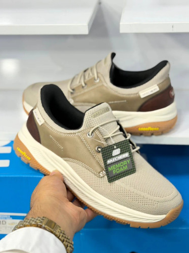 کتونی مردانه اسکیچرزSkechers Memory Foamساخت ویتنام وارداتی سایز۴۰الی۴۵فروش تکی و عمده ضمانت اصالت کالا کیفیت مسترکوالیتی درجه ۱