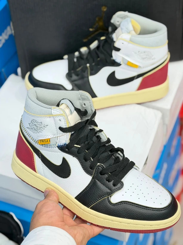 کتونی مردانه نایک ایر جردن وان مستر درجه ۱/Nike Air Jordan 1 Low وارداتی ساخت ویتنام سایز ۴۰ الی ۴۵فروش تکی و عمده/ضمانت کیفیت کالا