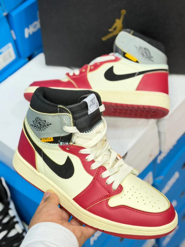 کتونی مردانه نایک ایر جردن وان مستر درجه ۱/Nike Air Jordan 1 Low وارداتی ساخت ویتنام سایز ۴۰ الی ۴۵فروش تکی و عمده/ضمانت کیفیت کالا