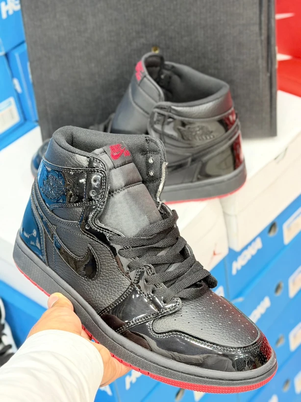 کتونی مردانه نایک ایر جردن وان مستر درجه ۱/Nike Air Jordan 1 Low وارداتی ساخت ویتنام سایز ۴۰ الی ۴۵فروش تکی و عمده/ضمانت کیفیت کالا