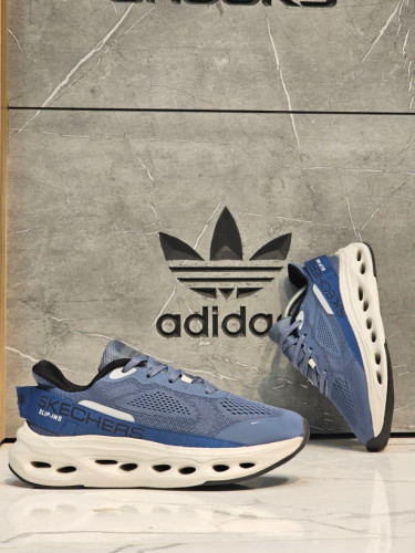 کتونی ویتنامی اسکیچرز مکس کوشنینگ اسلیپ اینز Skechers Skechers Max Cushioning Slip_Ins سایز ۴۰الی ۴۵ بالاترین کیفیت مسترکوالیتی A درجه ۱/ضمانت اصالت کالا/فروش تکی و عمده