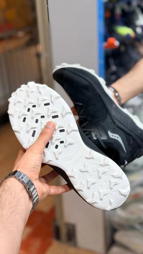 کتونی مردانه ساکونی اندورفین ریفت saucony endorphin rift/ساخت ویتنام وارداتی/سایز ۴۰ الی ۴۵/ضمانت کیفیت کالا/سایز ۴۰ الی ۴۵/فروش تکی و عمده