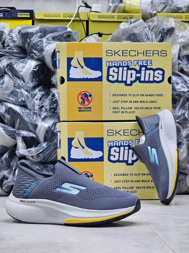 کتونی مردانه اسکیچرز بدون بند مکس کوشن/ Skechers Max Cushioningسایز 40 الی 45ساخت ویتنام وارداتی ضمانت کیفیت کالا/فروش تکی و عمده