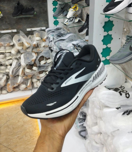 کتونی مردانه بروکس گلیسرین ۲۰ مسترکوالیتی درجه ۱ رانینگ و پیاده رویی/BROOKS GLYCERIN 20 /ساخت ویتنام وارداتی سایز۴۰ الی ۴۵/فروش تکی و عمده بالاترین کیفیت
