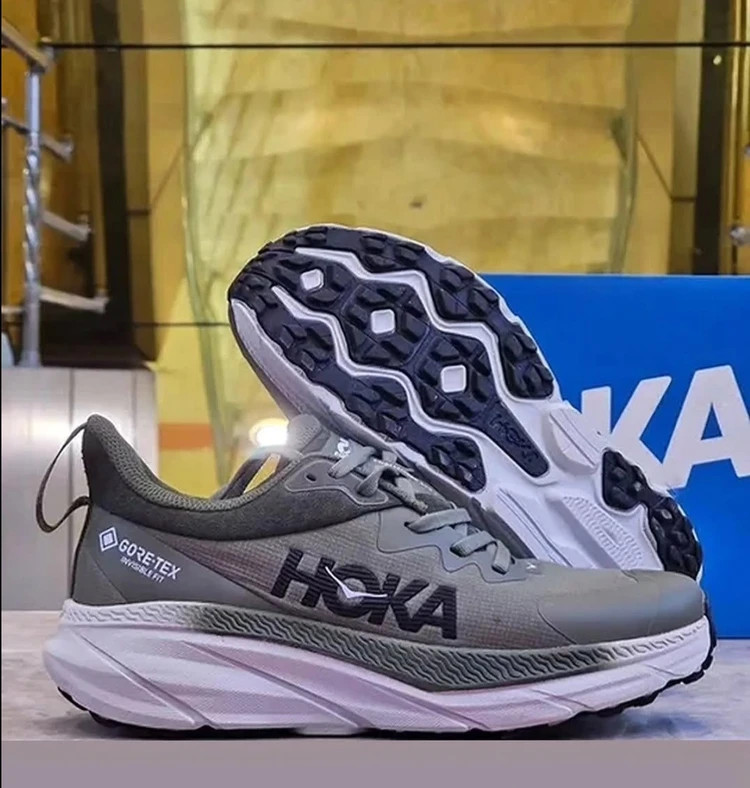 کتونی مسترکوالیتی درجه ۱ هوکا چلنجر آرت ۷ hoka challenger art 7، ساخت ویتنام وارداتی سایز ۴۰الی ۴۵ بالاترین کیفیت بازار ضمانت اصالت کالا