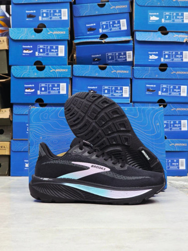 خرید کتونی مردانه و زنانه بروکس گاست ۱۷ Brooks ghost 17ساخت ویتنام وارداتی/ضمانت کیفیت کالا سایز ۳۸الی۴۵/فروش تکی و عمده