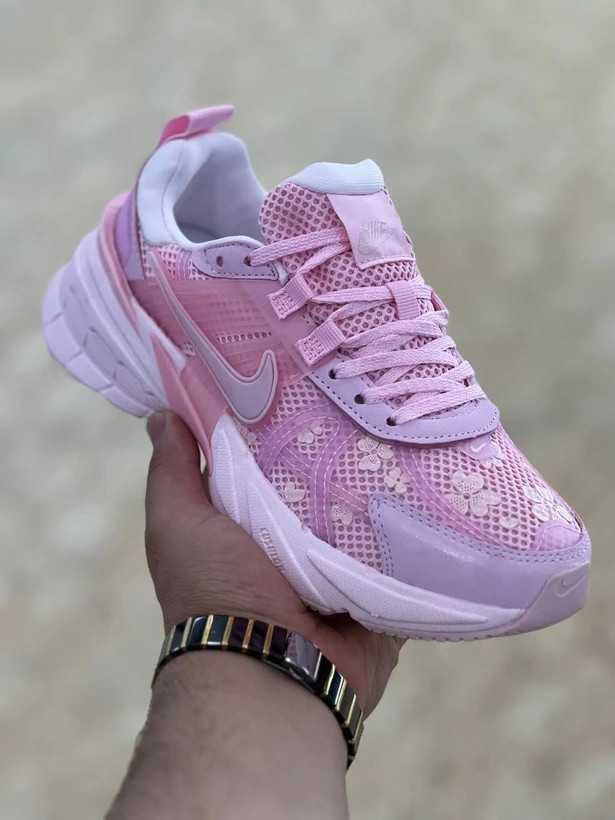 کتونی نایک وی تو کی Nike V2k Run /سایز 37الی40ساخت ویتنام وارداتی فروش تکی و عمده ضمانت کیفیت کالا