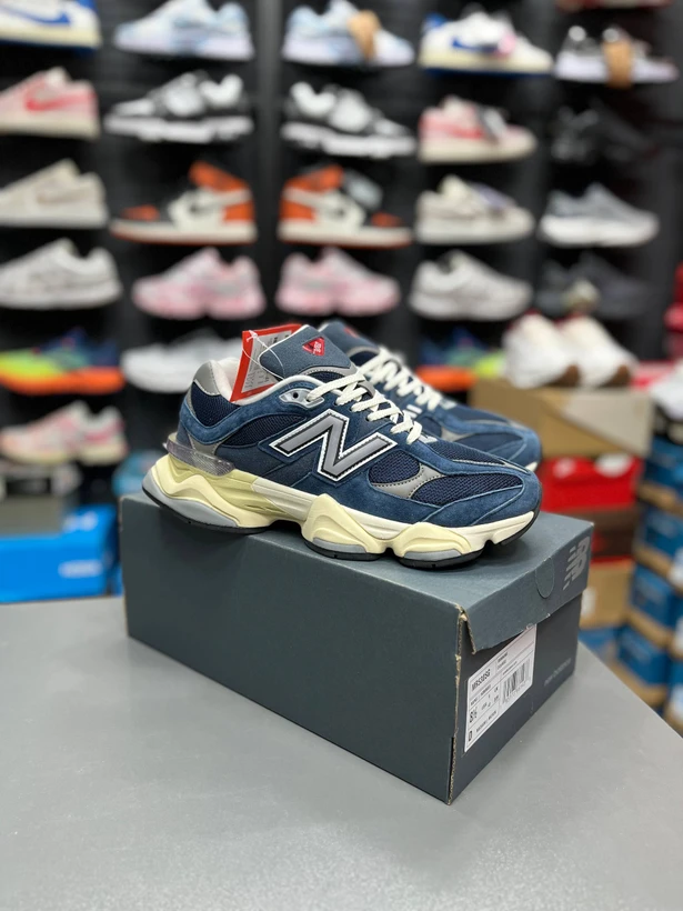 کتونی مردانه نیوبالانس ۹۰۶۰ مسترکوالیتی A پیاده رویی و رانینگ/ Newbalance 9060/ ساخت ویتنام وارداتی / سایز ۴۰الی ۴۵ فروش تک و عمده ضمانت اصالت کالا کیفیت مسترکوالیتی درجه ۱