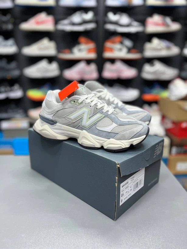 کتونی مردانه نیوبالانس ۹۰۶۰ مسترکوالیتی A پیاده رویی و رانینگ/ Newbalance 9060/ ساخت ویتنام وارداتی / سایز ۴۰الی ۴۵ فروش تک و عمده ضمانت اصالت کالا کیفیت مسترکوالیتی درجه ۱