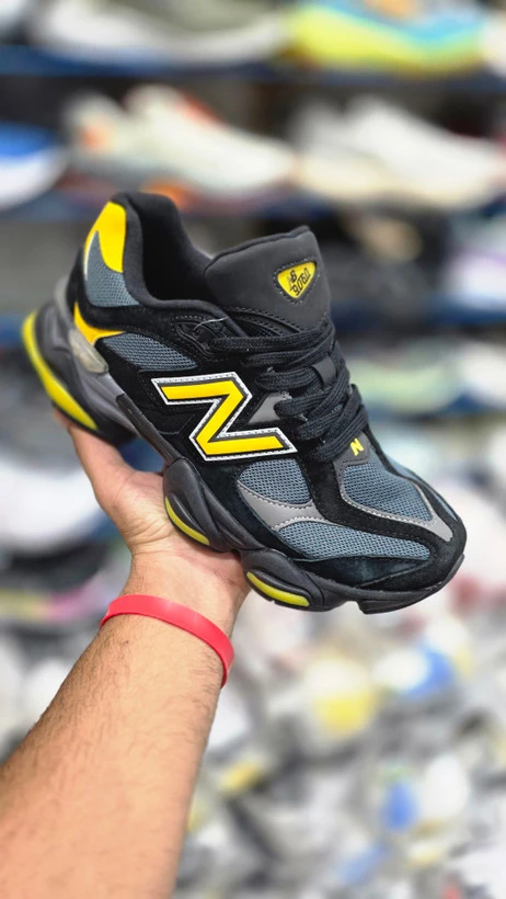 کتونی مردانه نیوبالانس ۹۰۶۰ مسترکوالیتی A پیاده رویی و رانینگ/ Newbalance 9060/ ساخت ویتنام وارداتی / سایز ۴۰الی ۴۵ فروش تک و عمده ضمانت اصالت کالا کیفیت مسترکوالیتی درجه ۱