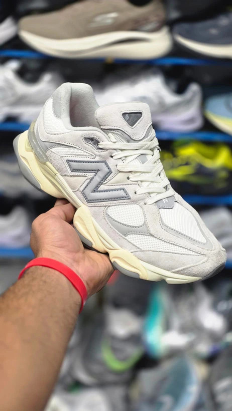 کتونی مردانه نیوبالانس ۹۰۶۰ مسترکوالیتی A پیاده رویی و رانینگ/ Newbalance 9060/ ساخت ویتنام وارداتی / سایز ۴۰الی ۴۵ فروش تک و عمده ضمانت اصالت کالا کیفیت مسترکوالیتی درجه ۱