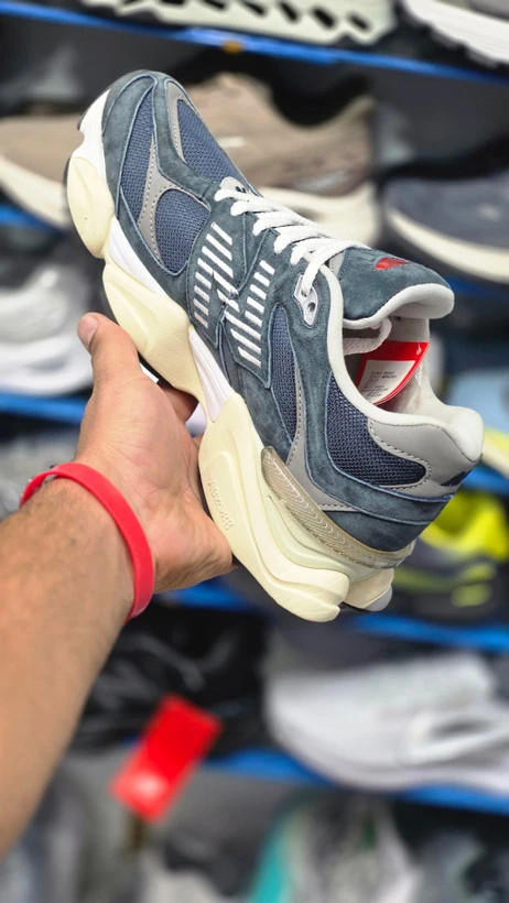 کتونی مردانه نیوبالانس ۹۰۶۰ مسترکوالیتی A پیاده رویی و رانینگ/ Newbalance 9060/ ساخت ویتنام وارداتی / سایز ۴۰الی ۴۵ فروش تک و عمده ضمانت اصالت کالا کیفیت مسترکوالیتی درجه ۱