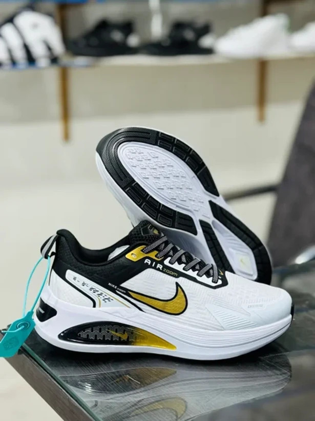 کتونی مسترکوالیتی نایک ایر زوم Nike Air Zoom سایز 40 الی ۴۵/ساخت ویتنام وارداتی ضمانت کیفیت کالا