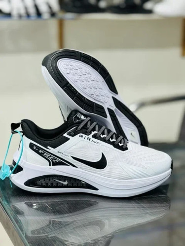 کتونی مسترکوالیتی نایک ایر زوم Nike Air Zoom سایز 40 الی ۴۵/ساخت ویتنام وارداتی ضمانت کیفیت کالا