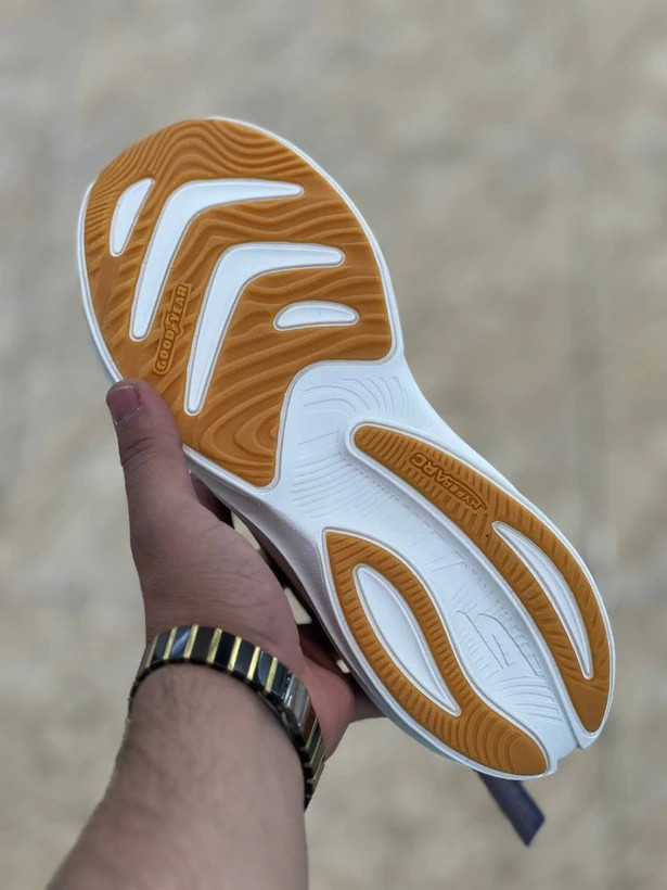 کتونی ویتنامی اسکیچرز هایپر برست مسترکوالیتی skechers Hyper Burst ساخت ویتنام وارداتی سایز۴۰ الی ۴۵ فروش تکی و عمده ضمانت کیفیت کالا