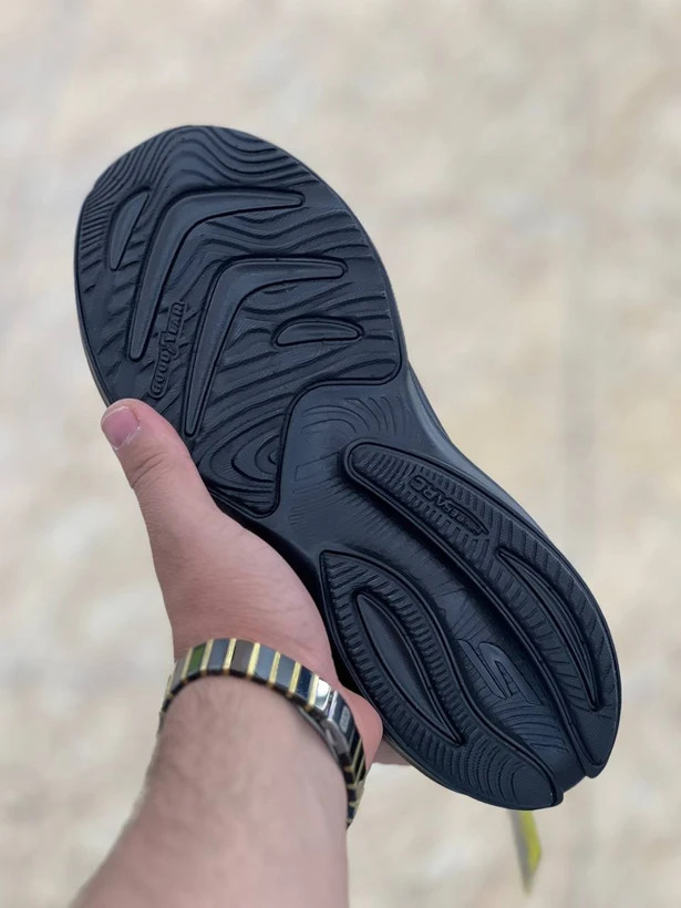 کتونی ویتنامی اسکیچرز هایپر برست مسترکوالیتی skechers Hyper Burst ساخت ویتنام وارداتی سایز۴۰ الی ۴۵ فروش تکی و عمده ضمانت کیفیت کالا