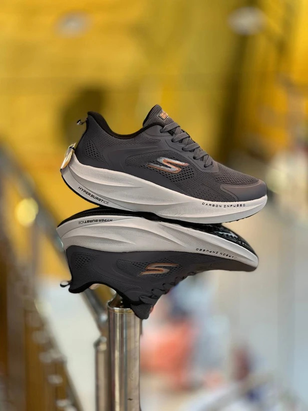 کتونی ویتنامی اسکیچرز هایپر برست مسترکوالیتی skechers Hyper Burst ساخت ویتنام وارداتی سایز۴۰ الی ۴۵ فروش تکی و عمده ضمانت کیفیت کالا