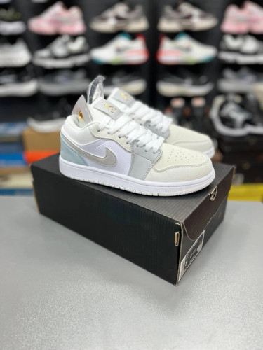 کتونی زنانه و مردانه نایک ایر جردن وان مسترکوالیتی Nike Air Jordan 1 وارداتی ساخت ویتنام سایز ۳۷ الی ۴۵فروش تکی و عمده/ضمانت کیفیت کالا