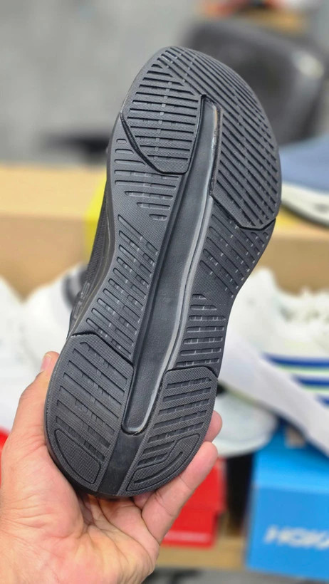 کفش طبی اسکیچرز اسلیپ Skechers Slip_Ins ساخت ویتنام وارداتی سایز ۴۰الی ۴۵ بالاترین کیفیت مسترکوالیتی A درجه ۱/ضمانت اصالت کالا/فروش تکی و عمده