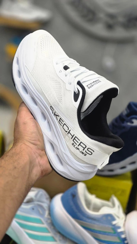 کفش طبی اسکیچرز اسلیپ Skechers Slip_Ins ساخت ویتنام وارداتی سایز ۴۰الی ۴۵ بالاترین کیفیت مسترکوالیتی A درجه ۱/ضمانت اصالت کالا/فروش تکی و عمده