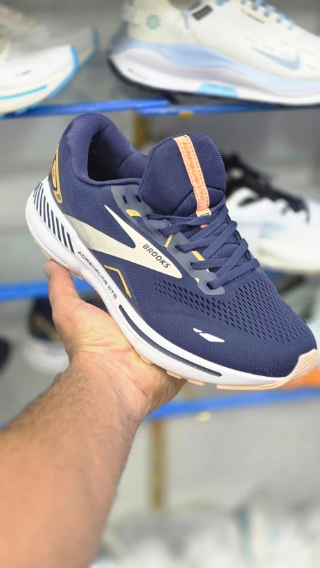 کتونی رانینگ بروکس آدرنالین۲۳ مسترکوالیتی/Brooks Adrenaline۲۳/ساخت ویتنام وارداتی/سایز۳۶الی ۴۵/ فروش تکی و عمده/ضمانت کیفیت کالا