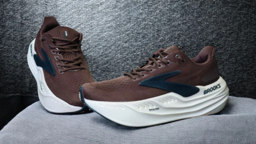 کتونی مسترکوالیتی / بروکس گلیسرین مکس ۲ / Brooks Glycerin max 2 / سایز ۴۴ / ساخت ویتنام وارداتی / ضمانت کیفیت کالا