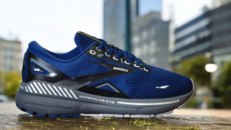 کتونی بروکس آدرنالین۲۳ مسترکوالیتی/Brooks Adrenaline۲۳/ساخت ویتنام وارداتی/سایز۴۳ فروش تکی و عمده/ضمانت کیفیت کالا
